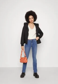 Even&Odd Strikkegenser - Off-White 9 Even&Odd Strikkegenser - Off-White -Even&Odd 0020ccdb67e94ff7be48f0bc9ca3dbd3