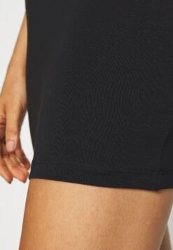 Even&Odd 2 Pack - Miniskjørt - Dark Blue/Black 13 Even&Odd 2 Pack - Miniskjørt - Dark Blue/Black -Even&Odd 0025f7e7db0346cd93ec247cda9df4e5