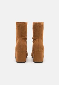 Even&Odd Støvletter - Cognac 11 Even&Odd Støvletter - Cognac -Even&Odd 05a5da9f3f7941a19d2f2a42bafe42b7