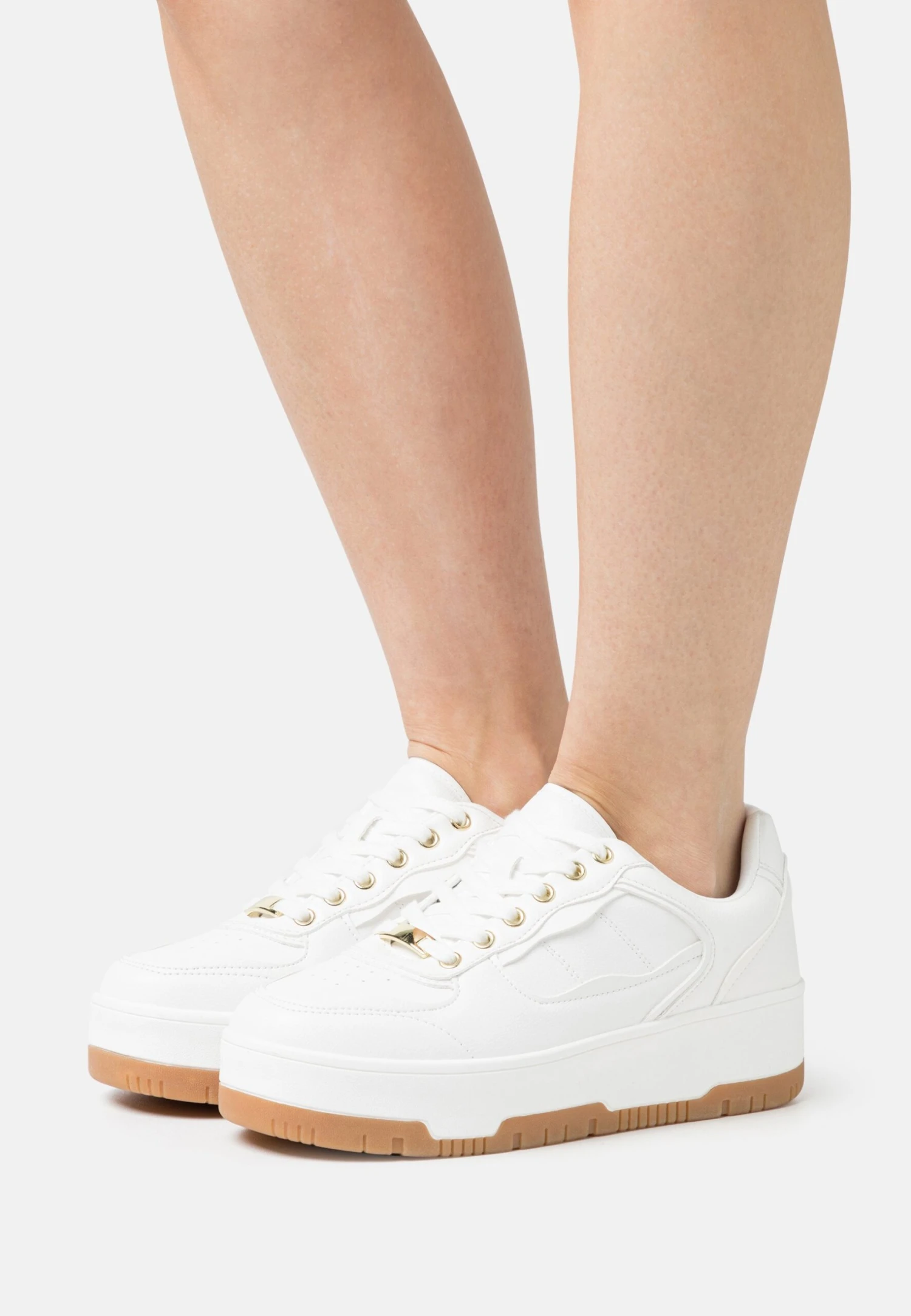 Even&Odd Joggesko - White 3 Even&Odd Joggesko - White