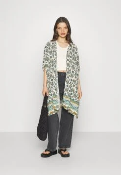 Wide Rib 2 Pack - Topper - White/Light Blue