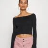 Offshoulder Basic- Strikkegenser - Black 1 Offshoulder Basic- Strikkegenser - Black -Even&Odd 13efac4e891048a78b4f453ad6ee9556