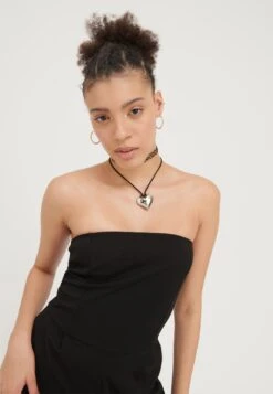 Even&Odd Bandeau Wide Leg Jumpsuit - Jumpsuit - Black 11 Even&Odd Bandeau Wide Leg Jumpsuit - Jumpsuit - Black -Even&Odd 1b4c0b4d2c1045f6b841511f5c95fc2a