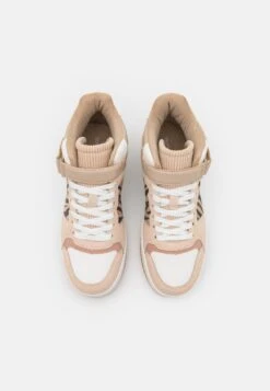 Even&Odd Høye Joggesko - Beige/White/Light Pink 13 Even&Odd Høye Joggesko - Beige/White/Light Pink -Even&Odd 1ede642323a743329f1427433505471a