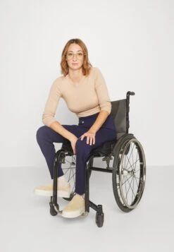 Even&Odd Strikkegenser - Sand 13 Even&Odd Strikkegenser - Sand -Even&Odd 30b1e6ba91b844bfa094b5324139ee6a