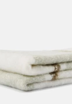 Even&Odd Sjal - Green/White 15 Even&Odd Sjal - Green/White -Even&Odd 32cceff87e634480a7b178d6b48c43b0