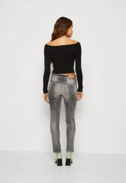 Even&Odd Strikkegenser - Black 10 Even&Odd Strikkegenser - Black -Even&Odd 36dcb135118b477aa3a86936e8a49793