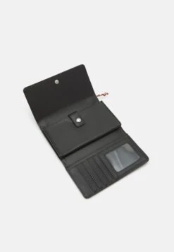 Even&Odd Mobilveske - Black 8 Even&Odd Mobilveske - Black -Even&Odd 394dc086f39e4f1f884c44115ac8fb42