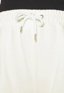 Even&Odd 2 Pack - Shorts - Off White/Orange 15 Even&Odd 2 Pack - Shorts - Off White/Orange -Even&Odd 3bcce9cbcdc04511bf5142b12bccd058