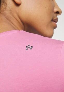 Even&Odd T-Shirts Med Print - Nude 11 Even&Odd T-Shirts Med Print - Nude -Even&Odd 3c2f8c4b9f0446819677dcdef6a17a4a