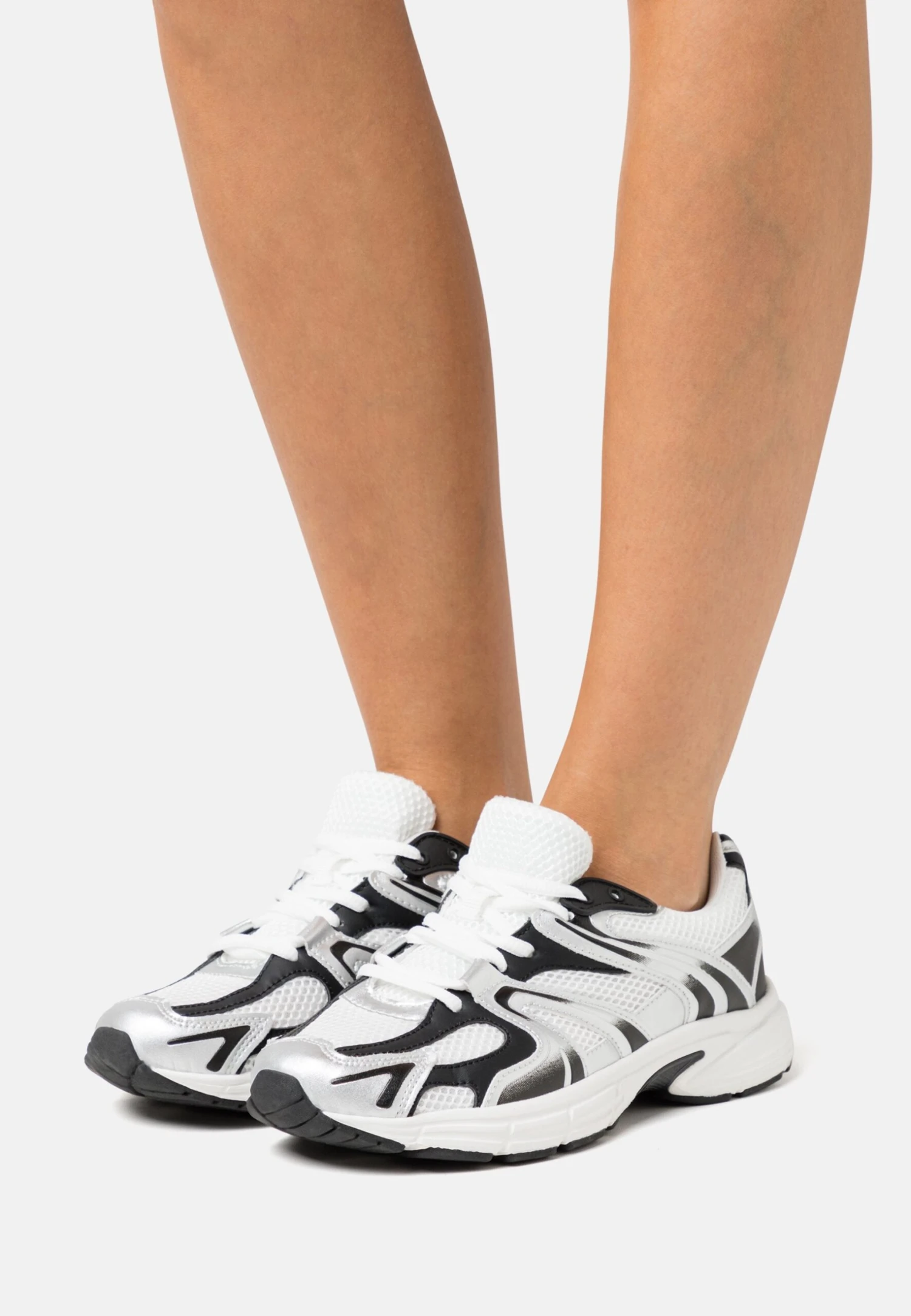 Even&Odd Joggesko - Black/Silver 3 Even&Odd Joggesko - Black/Silver