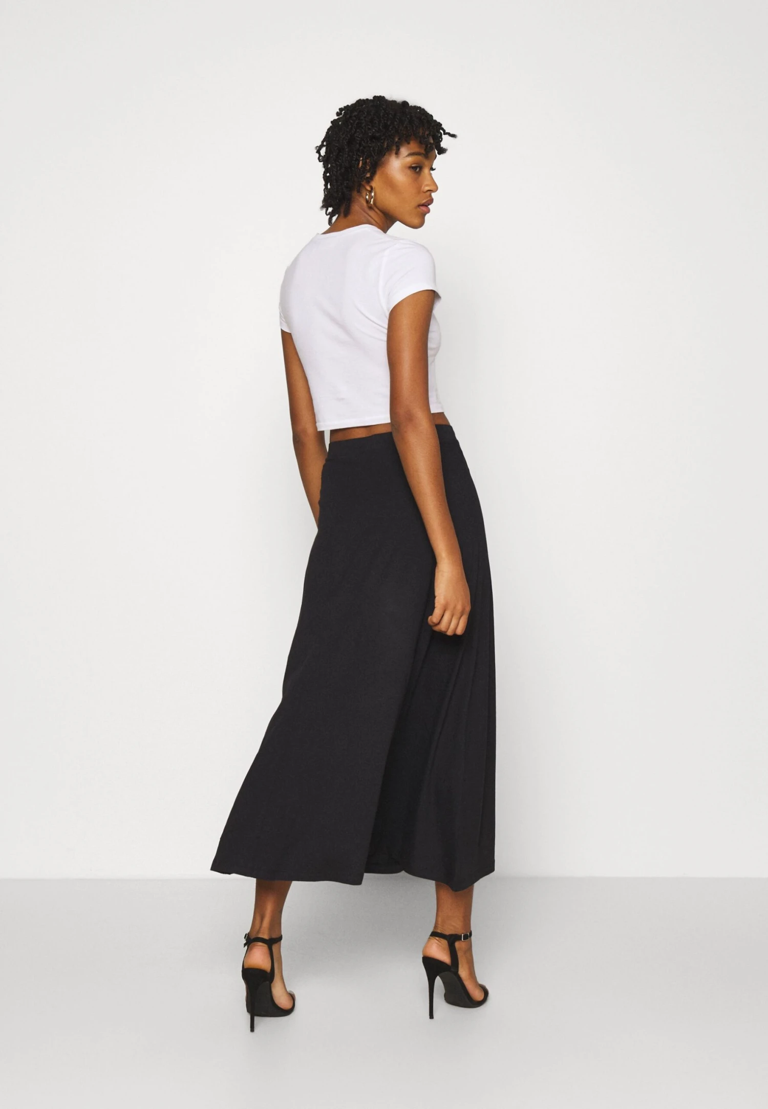 Even&Odd Basic Maxi Skirt - A-Line Skjørt - Black 5 Even&Odd Basic Maxi Skirt - A-Line Skjørt - Black - Bilde 3