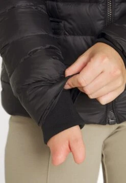 Even&Odd Dunjakke - Black 25 Even&Odd Dunjakke - Black -Even&Odd 47369d5ab05149d6855b02c3b6eae1fa