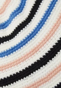 Even&Odd Hatt - White/Black/Blue 9 Even&Odd Hatt - White/Black/Blue -Even&Odd 47984f40344d40089e45e29acef4795f