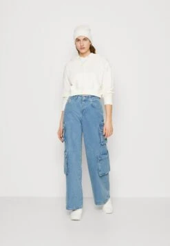 Even&Odd Sweatshirt - Off White 9 Even&Odd Sweatshirt - Off White -Even&Odd 49720b5ac37d4d27a3070d9d79b267cb