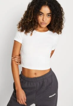 Even&Odd 3 Pack - T-Shirts - White/Black/Olive 15 Even&Odd 3 Pack - T-Shirts - White/Black/Olive -Even&Odd 4c7a60a7db1645df82a82d97cc406341