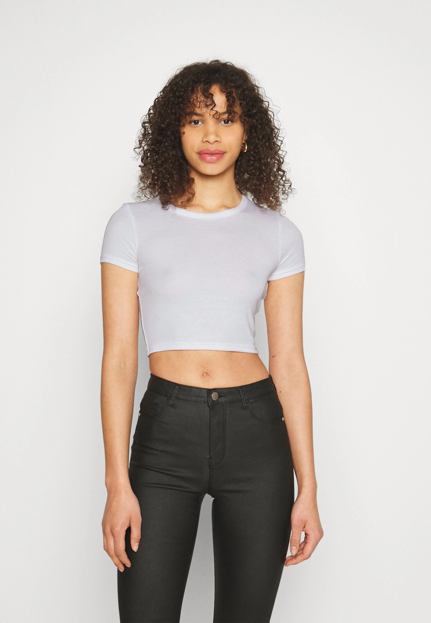 T-Shirts - Black/White 4 T-Shirts - Black/White - Bilde 2