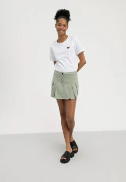 Even&Odd 2 Pack - T-Shirts - Black/White -Even&Odd 5752600d7aa448b68f87a910600130bd