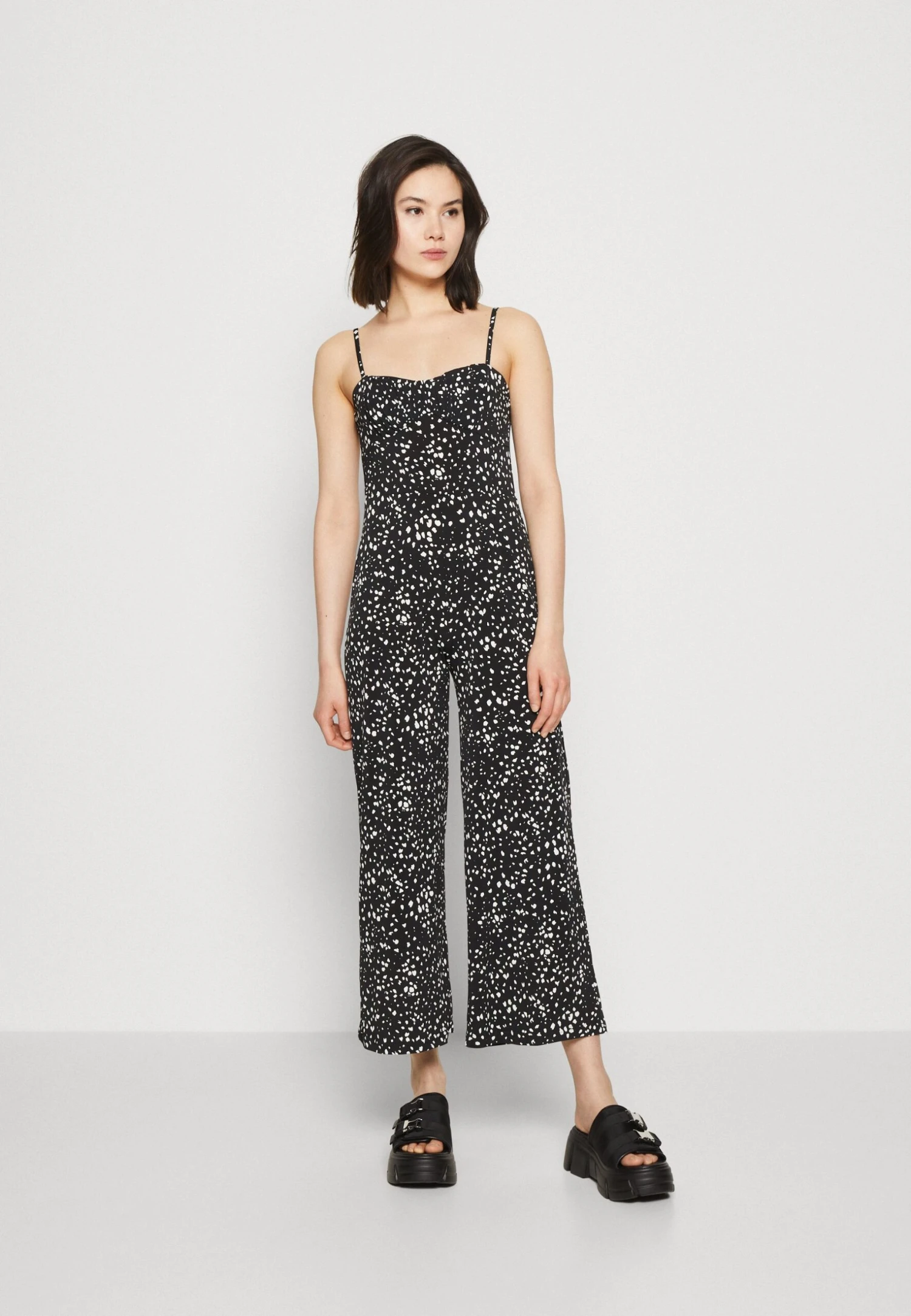 Even&Odd Jumpsuit - Black/White 3 Even&Odd Jumpsuit - Black/White