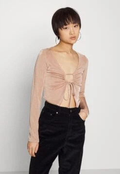 Topper Langermet - Sand 11 Topper Langermet - Sand -Even&Odd 64409a95302c4b41b995da3b620dbdaa