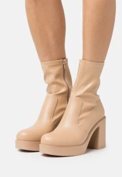 Even&Odd Ankelboots Med Høye Hæler - Beige