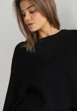 Even&Odd Cropped Jumper - Strikkegenser - Black 11 Even&Odd Cropped Jumper - Strikkegenser - Black -Even&Odd 7158b709a0b24b25bcc975a88a9dfa80