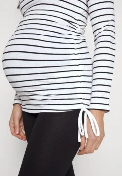 Topper Langermet - White/Black -Even&Odd 787a359c7d3943e6ae52d16df0e15592