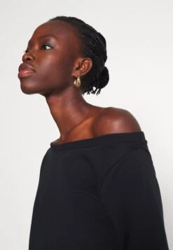 Sweatshirt - Black 11 Sweatshirt - Black -Even&Odd 78c65ba1873e49ec98ba85e9e723f198