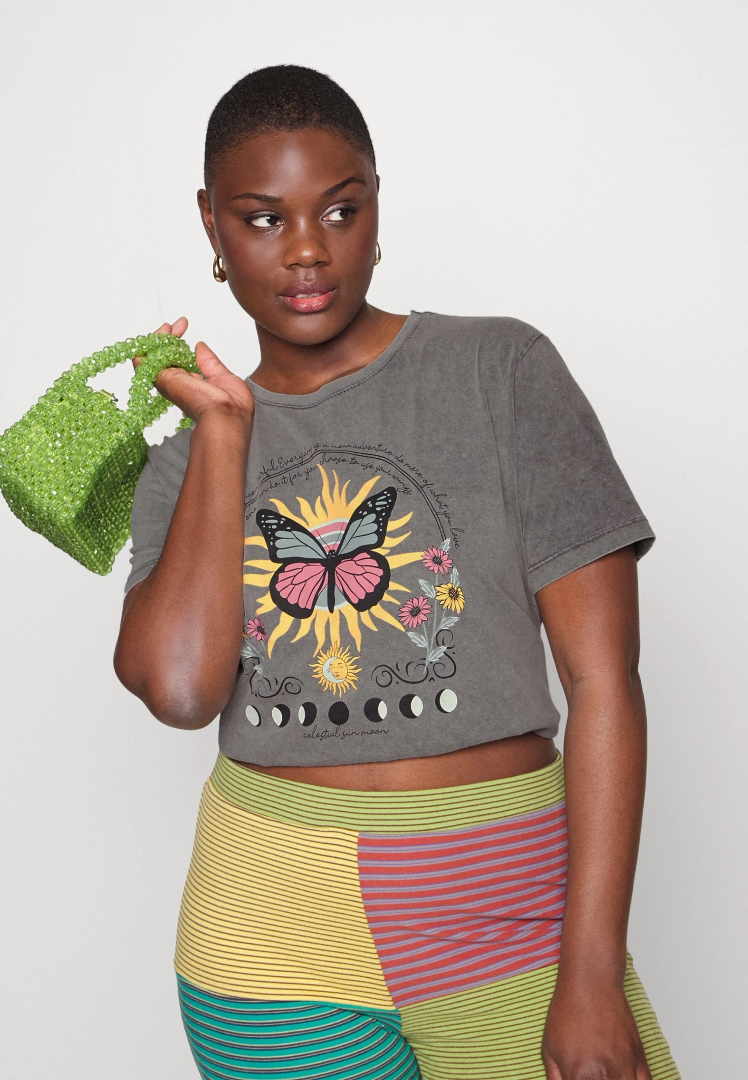 Clare Colorful Mystical- T-Shirts Med Print - Gray 6 Clare Colorful Mystical- T-Shirts Med Print - Gray - Bilde 4