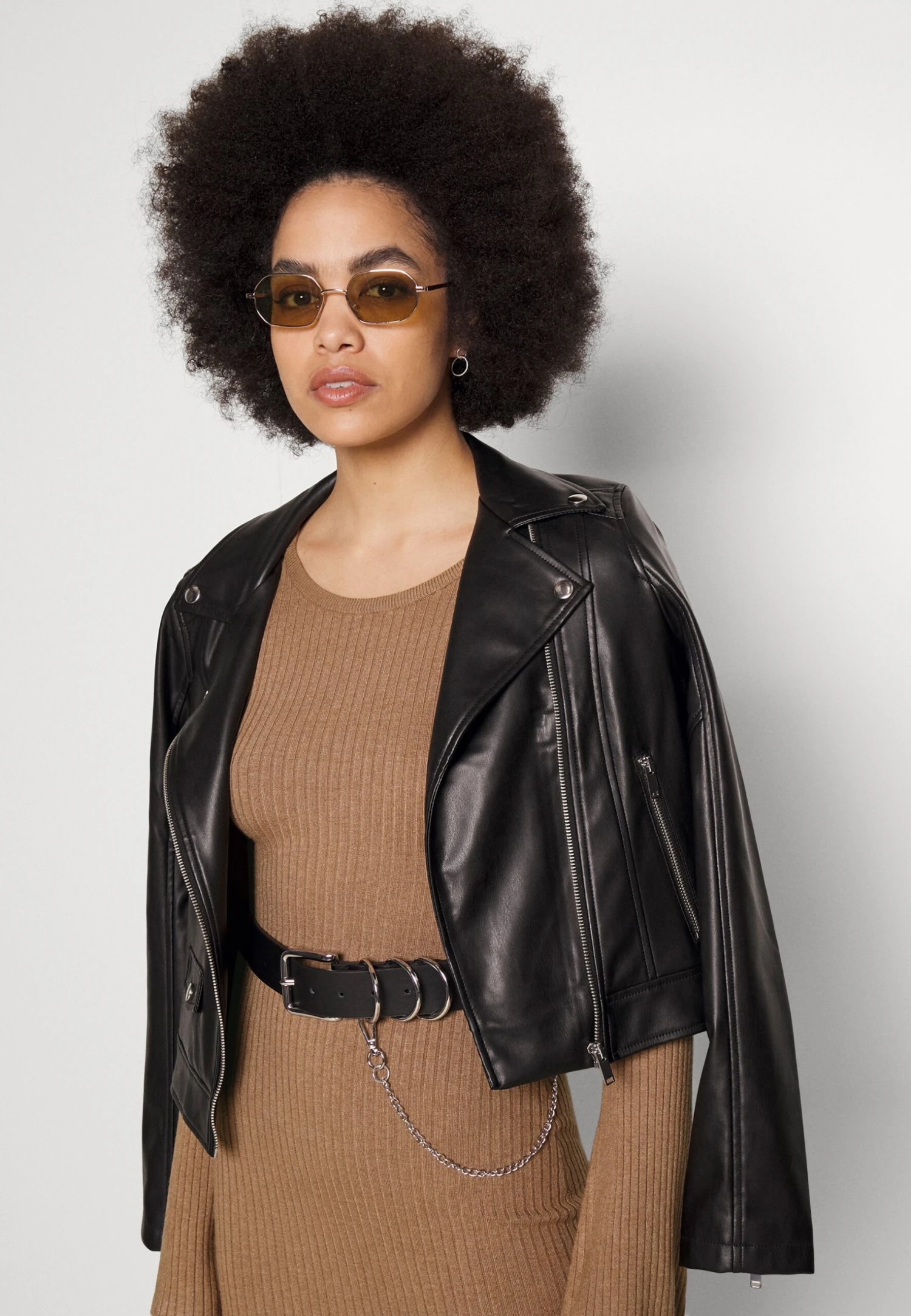 Even&Odd Knit Loose Fit Flared Sleeves Dress - Strikket Kjole - Camel 6 Even&Odd Knit Loose Fit Flared Sleeves Dress - Strikket Kjole - Camel - Bilde 4