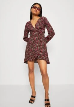 Even&Odd Kjole - Black/Pink 11 Even&Odd Kjole - Black/Pink -Even&Odd 822430b252c84e0a8c81cb95b98d5072