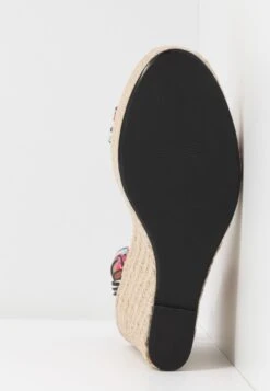 Even&Odd Sandaler Med Høye Hæler - Multicolor 15 Even&Odd Sandaler Med Høye Hæler - Multicolor -Even&Odd 8337b489bb2c46e1bab0ae13d3037358