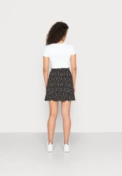 Even&Odd Mini Skirt With Volant - A-Line Skjørt - Black/White -Even&Odd 8378b46116d24880bbe73b772a543adf