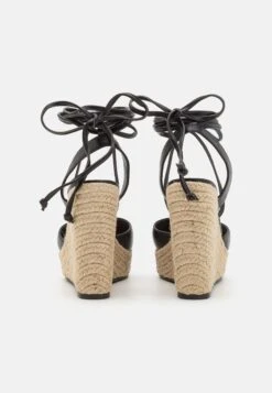 Platåsandaler - Black -Even&Odd 8563049c2825477e853a25901a250b62