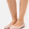 Ballerina - Light Pink 1 Ballerina - Light Pink -Even&Odd 8e8bca2be6f84f49945fa9b955564344