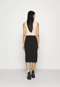 Even&Odd 2 Pack - Blyantskjørt - Black/Bordeaux 11 Even&Odd 2 Pack - Blyantskjørt - Black/Bordeaux -Even&Odd 9c519fd4eb9d47f5965293b3587311ba