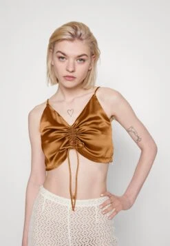 Even&Odd Cami Rushing Front - Topper - 708 - Cognac -Even&Odd a0e27c7e50f74674916edbe8c500c92c