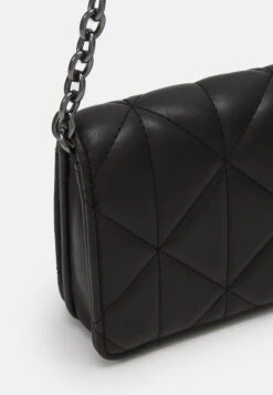 Even&Odd Clutch - Black 10 Even&Odd Clutch - Black -Even&Odd a855fec94ff1474dbb29c47d8fa3919b