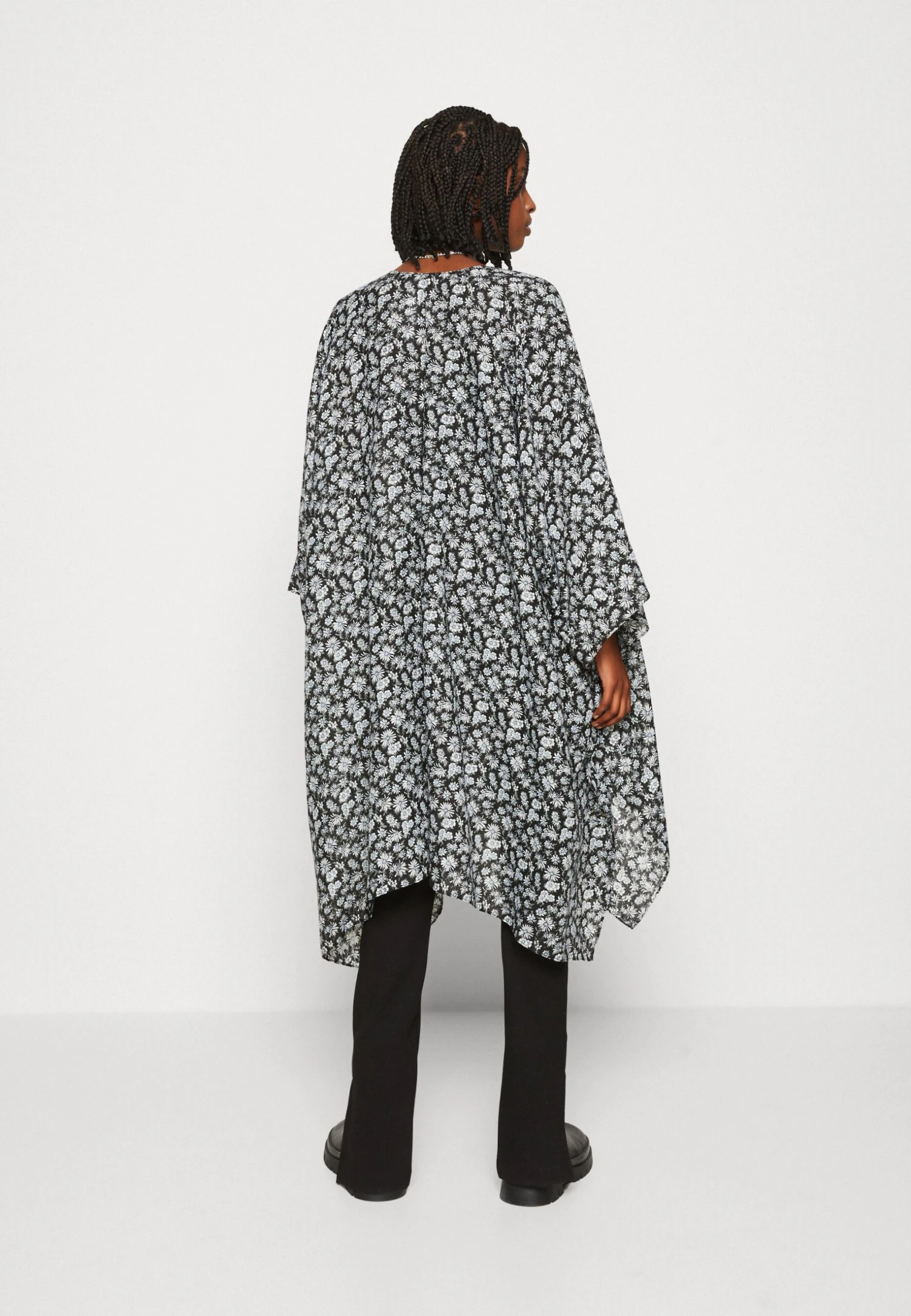 Even&Odd Daisy - Lett Jakke - Black 5 Even&Odd Daisy - Lett Jakke - Black - Bilde 3