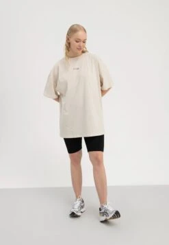 Liz Venus - T-Shirts Med Print - Beige 8 Liz Venus - T-Shirts Med Print - Beige -Even&Odd aa279a9eb11e4663a33fa7991c5491ce