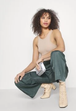 Cargobukse - Dark Green -Even&Odd b63af1810ea3484ea6b47ce70bea45cb