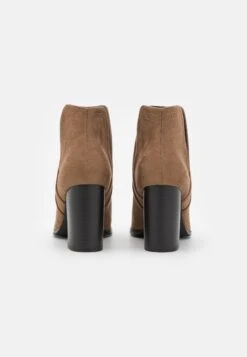 Ankelboots Med Høye Hæler - Taupe 11 Ankelboots Med Høye Hæler - Taupe -Even&Odd b9b458cb73b148b48764b70aa4d7acd8