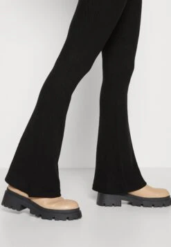 Even&Odd Bukse - Black 13 Even&Odd Bukse - Black -Even&Odd bf205d6f3734427db509585a16ba192d