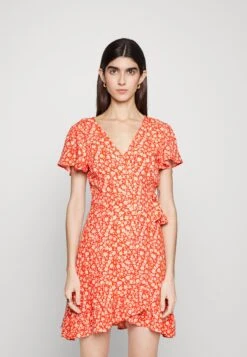 Even&Odd Kjole - Red/White 12 Even&Odd Kjole - Red/White -Even&Odd bf2a8ba4c31e4bb1b9aef0d56167334e