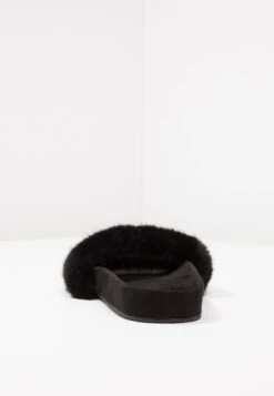 Even&Odd Tøfler - Black 13 Even&Odd Tøfler - Black -Even&Odd c4cc6a676c354fd6bc1270ab07460085