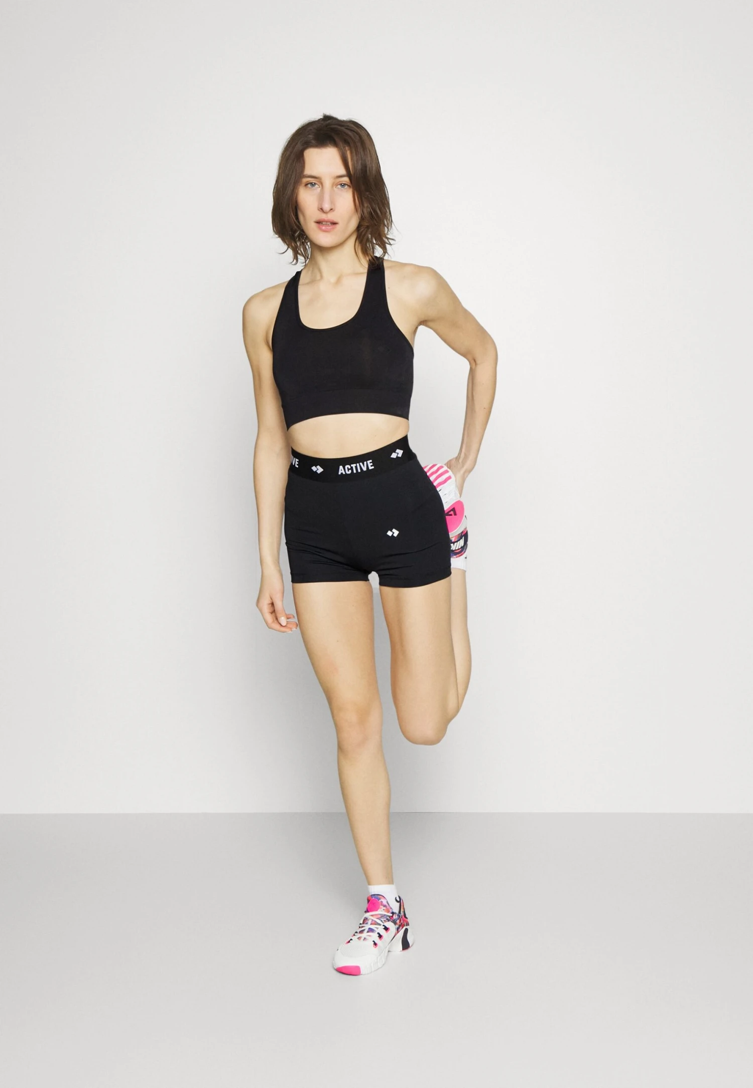 Sports Shorts - Black 4 Sports Shorts - Black - Bilde 2