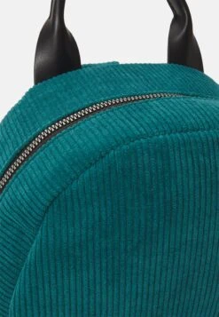 Even&Odd Ryggsekk - Green 9 Even&Odd Ryggsekk - Green -Even&Odd d19ed41c8b8544e2b64da964e1fc3207