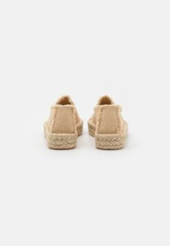 Even&Odd Slippers - Beige 11 Even&Odd Slippers - Beige -Even&Odd d7db601872924f308acb7c4281beb1ad