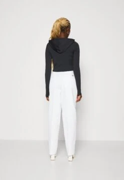 Even&Odd Topper Langermet - Black 10 Even&Odd Topper Langermet - Black -Even&Odd deac6468cec5431887fc8cb8fc6b152c