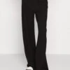 Business Casual Wide Legs With Front Pleats- Bukse - Black 2 Business Casual Wide Legs With Front Pleats- Bukse - Black -Even&Odd e317f0d01b0b432db93c06692ac40a6f